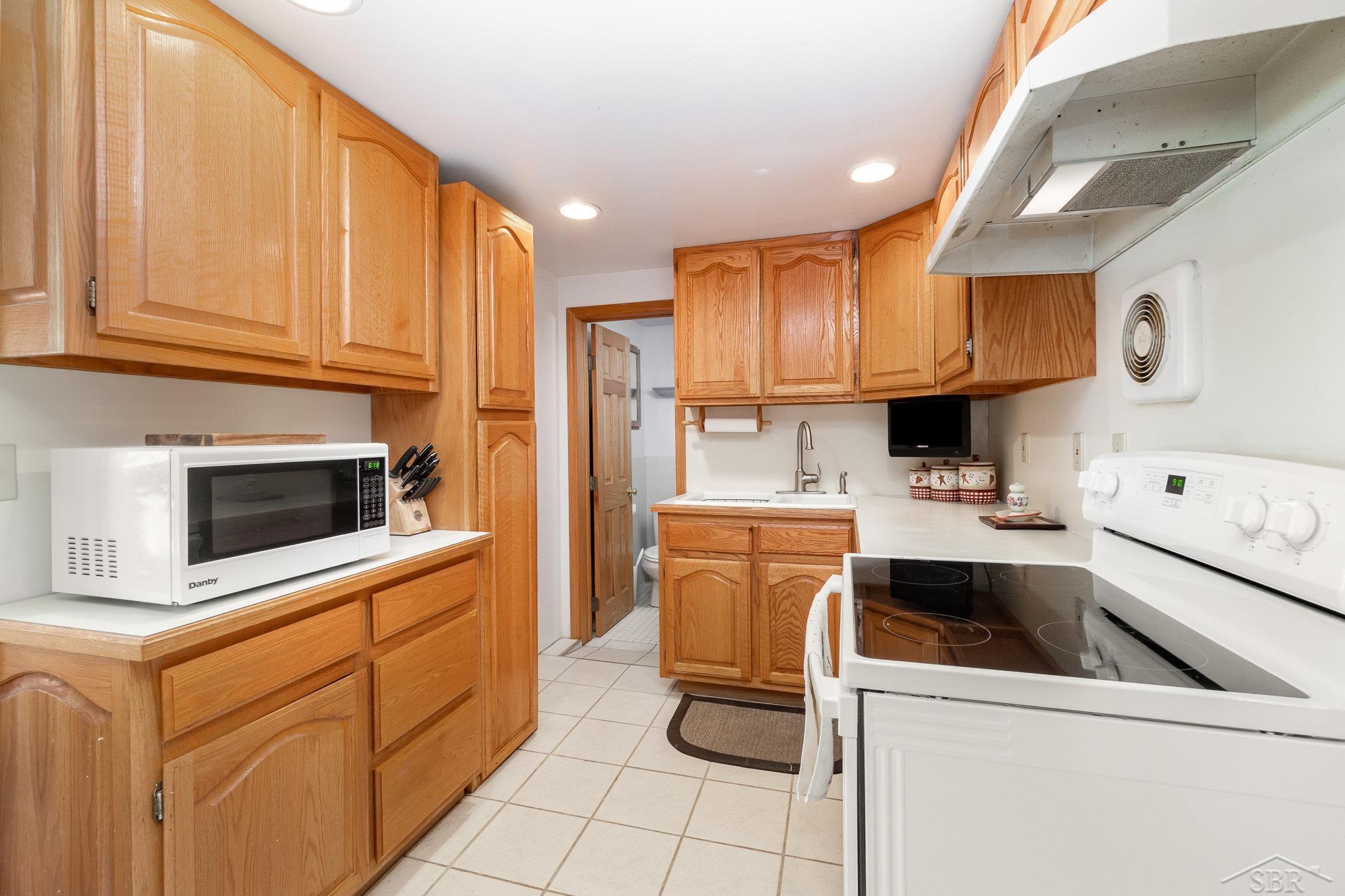 7278 Coldwater Road Flushing, MI 48433 - Photo 8 of 27