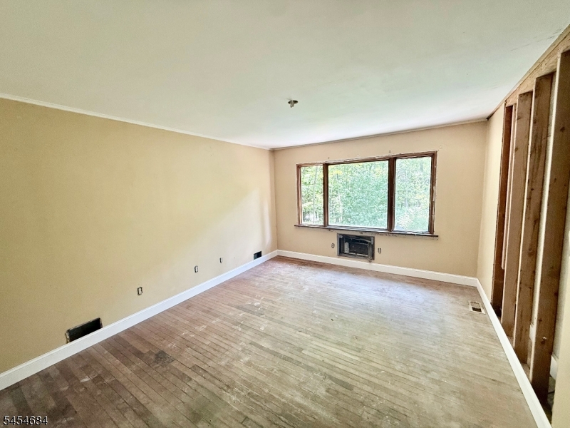 69 Cranberry Ledge Road Andover, NJ 07821 - Photo 4 of 6 Gallery Image 4