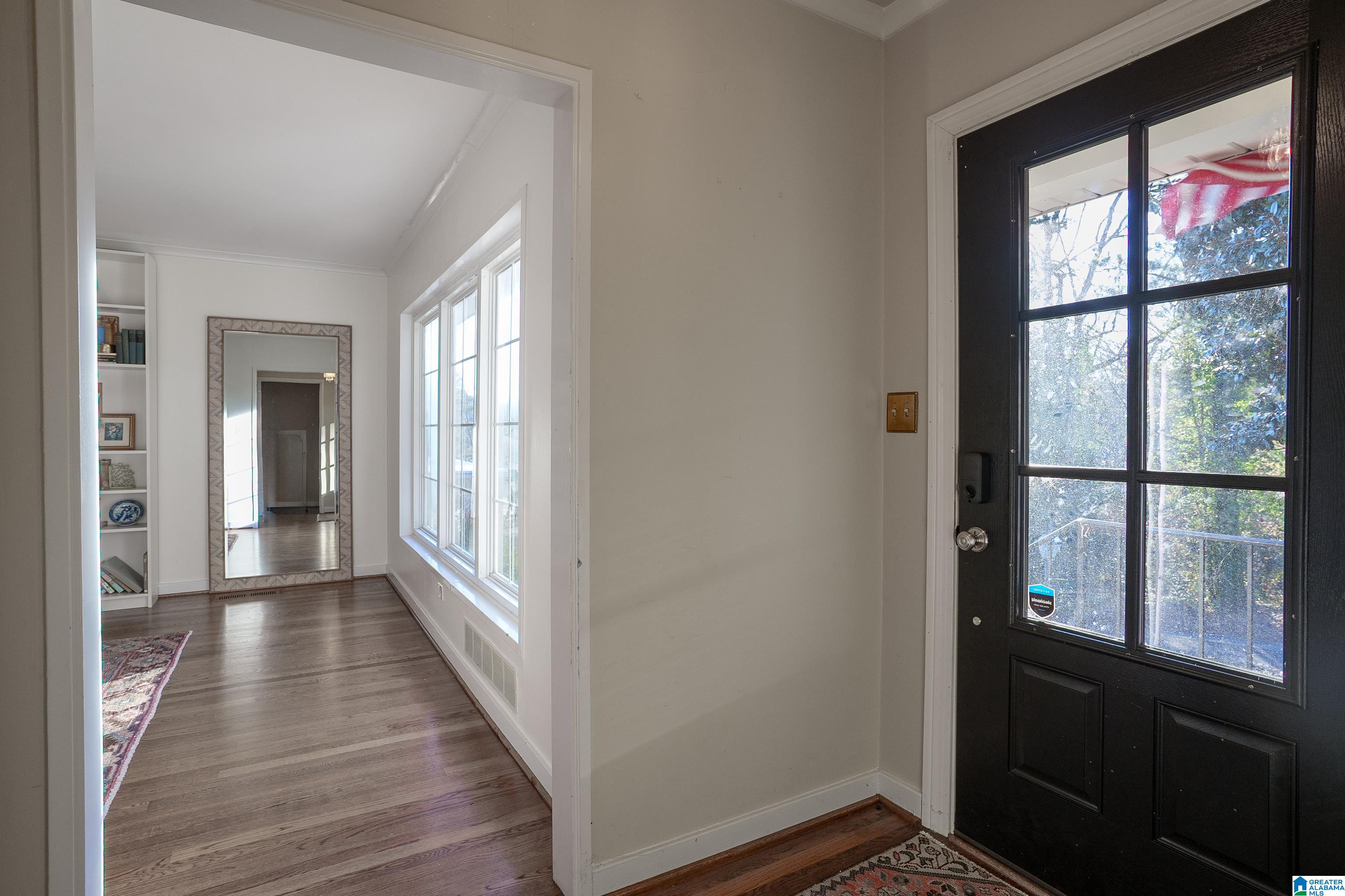 121 Rockaway Road Birmingham, AL 35209 - Photo 3 of 35
