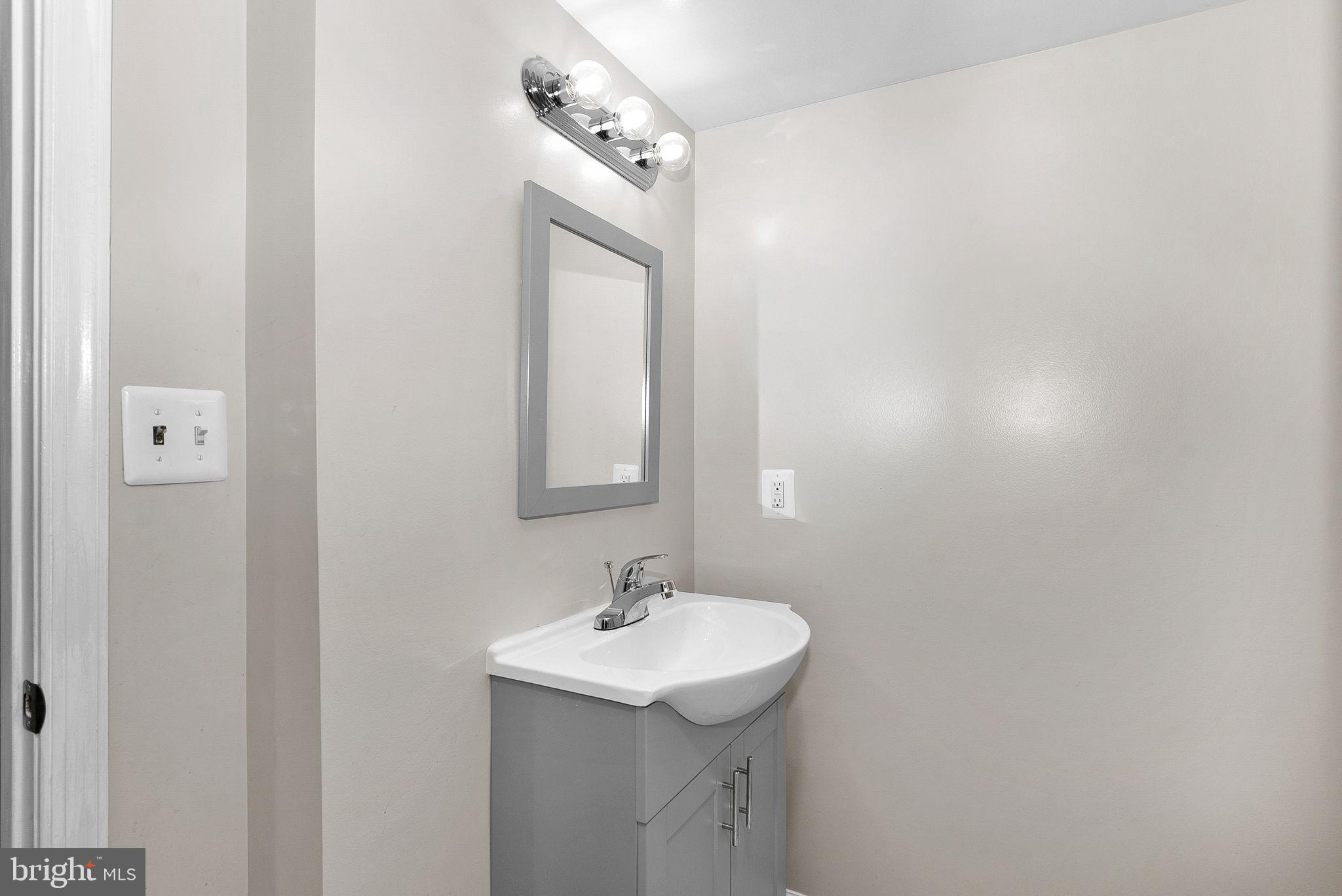 6612 Burlington Place Springfield, VA 22152 - Photo 41 of 54