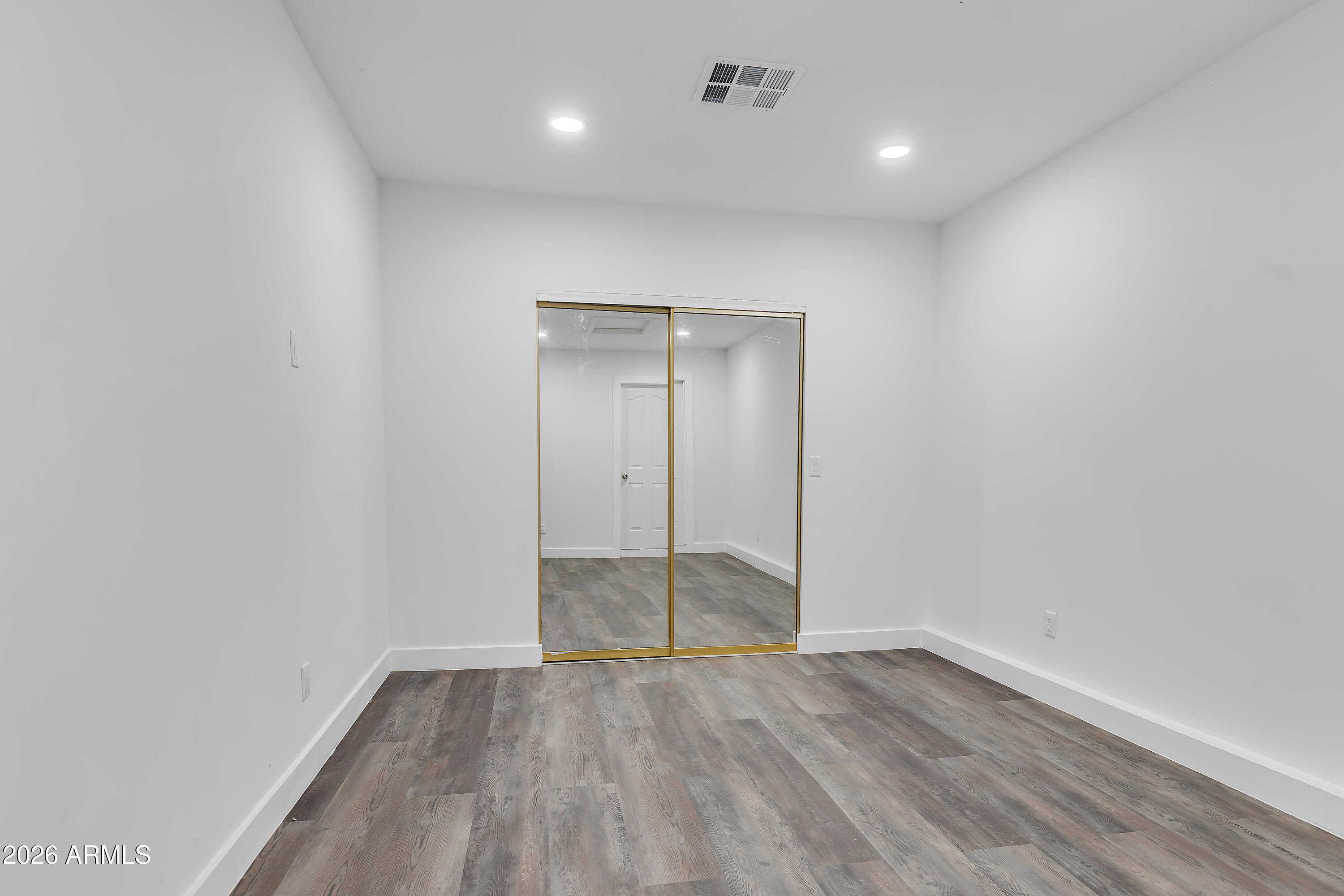 1118 West Tulane Drive Tempe, AZ 85283 - Photo 10 of 18 1T4A5369