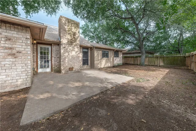 $279,000 | 2413 Cricket Hollow Drive, Corpus Christi, TX 78414