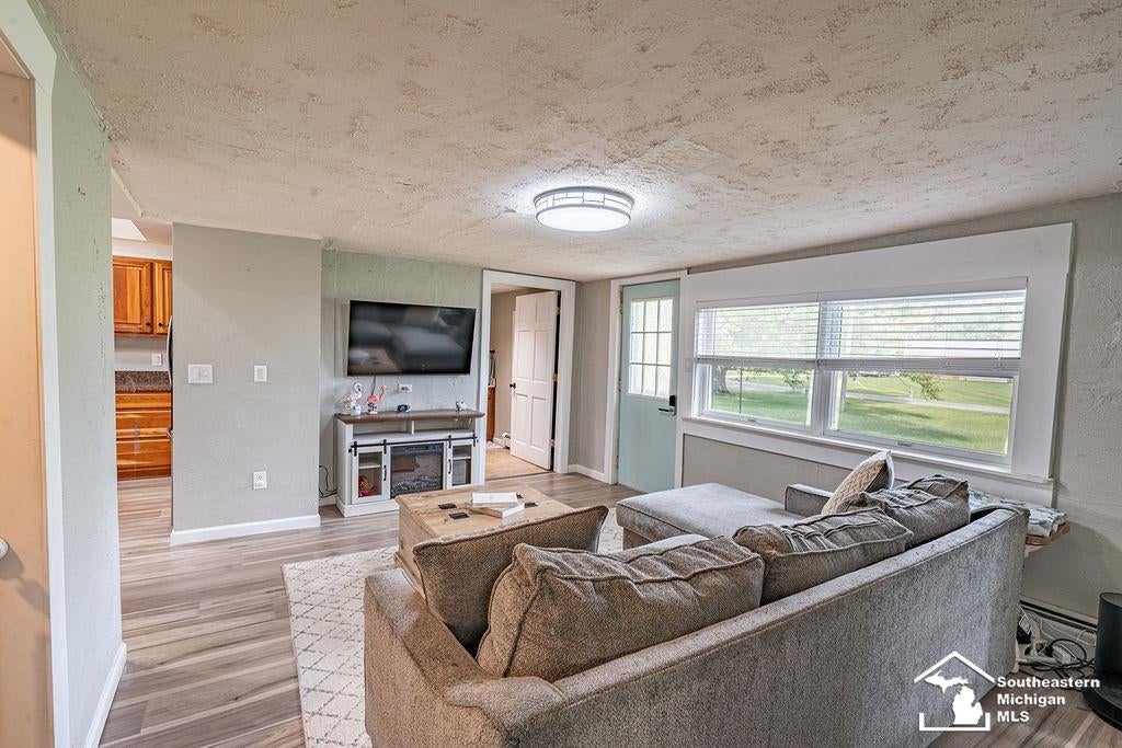 5400 Douglas Road Ida, MI 48140 - Photo 13 of 27 Gallery Image 13