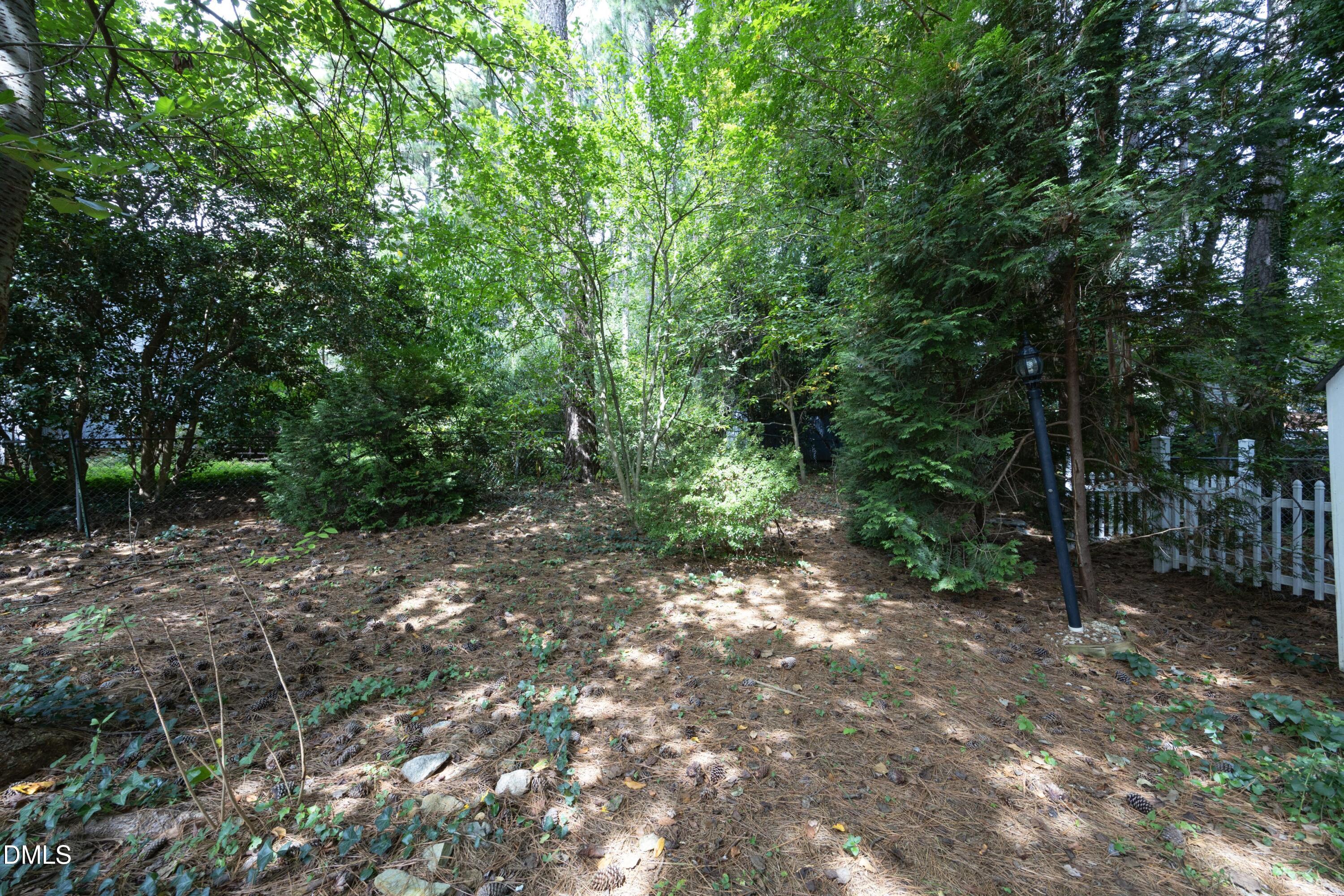 5804 Heatherbrook Circle Raleigh, NC 27612 - Photo 25 of 32 26Back