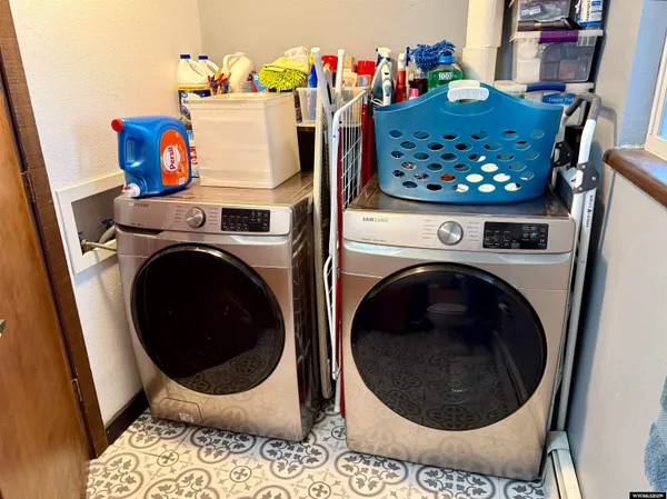 $439,000 | 114 North 9th Street, Saratoga, WY 82331