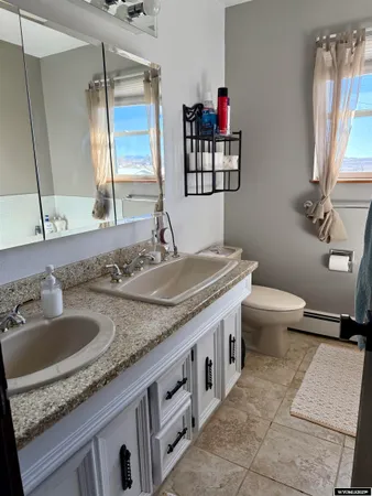 $439,000 | 114 North 9th Street, Saratoga, WY 82331