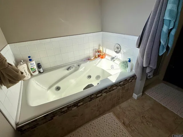 $439,000 | 114 North 9th Street, Saratoga, WY 82331