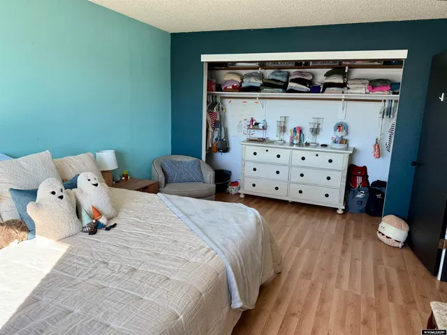 $439,000 | 114 North 9th Street, Saratoga, WY 82331