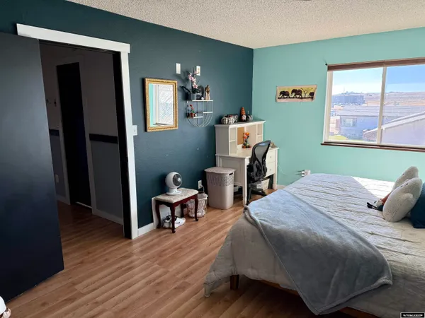 $439,000 | 114 North 9th Street, Saratoga, WY 82331