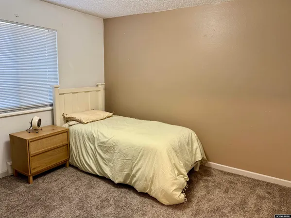 $439,000 | 114 North 9th Street, Saratoga, WY 82331