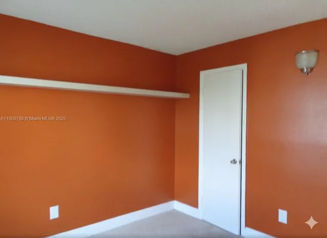 $160,000 | 494 Northwest 165th Street, Unit C602, Miami, FL 33169