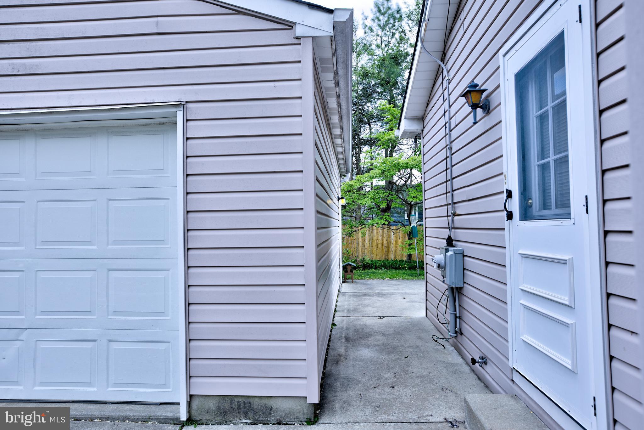 536 4th Lindenwold, NJ 08021 - Photo 3 of 20