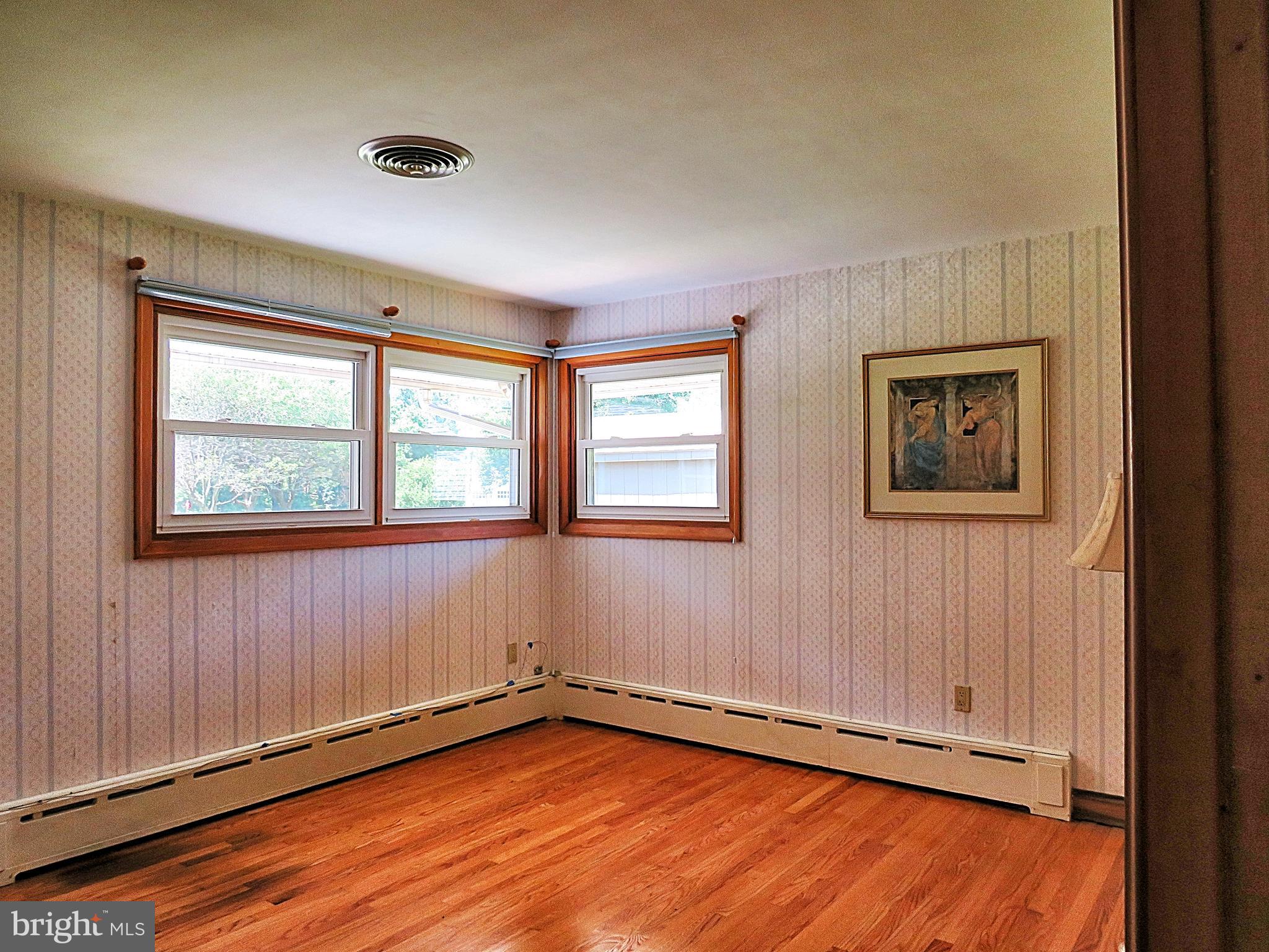 628 Alpha Road Wind Gap, PA 18091 - Photo 17 of 28 Gallery Image 17