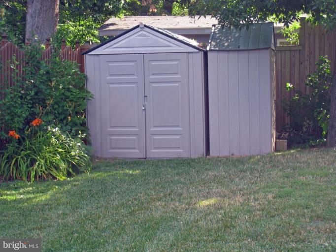 6107 Pinto Place Springfield, VA 22150 - Photo 10 of 10 Shed
