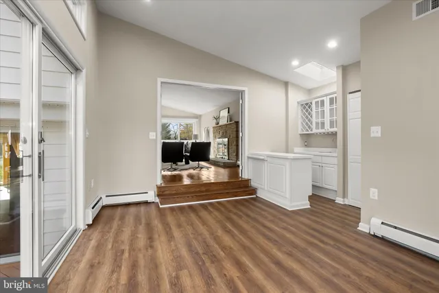 $700,000 | 16 Wilelinor Drive, Edgewater, MD 21037