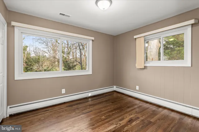 $700,000 | 16 Wilelinor Drive, Edgewater, MD 21037