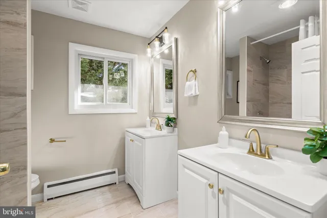 $700,000 | 16 Wilelinor Drive, Edgewater, MD 21037