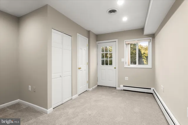 $700,000 | 16 Wilelinor Drive, Edgewater, MD 21037