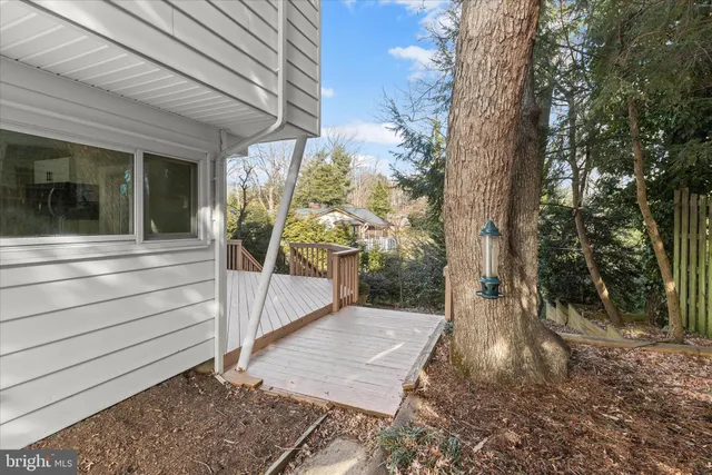 $700,000 | 16 Wilelinor Drive, Edgewater, MD 21037