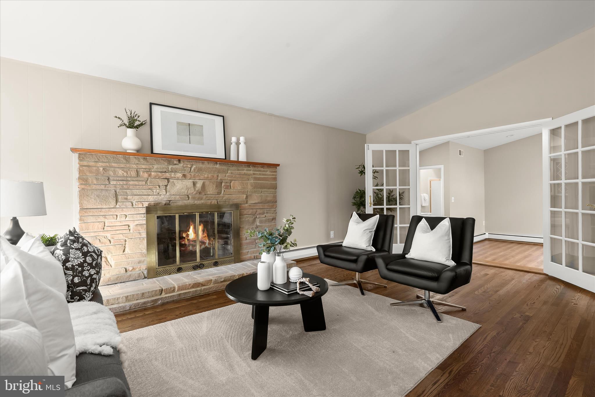 16 Wilelinor Drive Edgewater, MD 21037 - Photo 6 of 52 Living Room