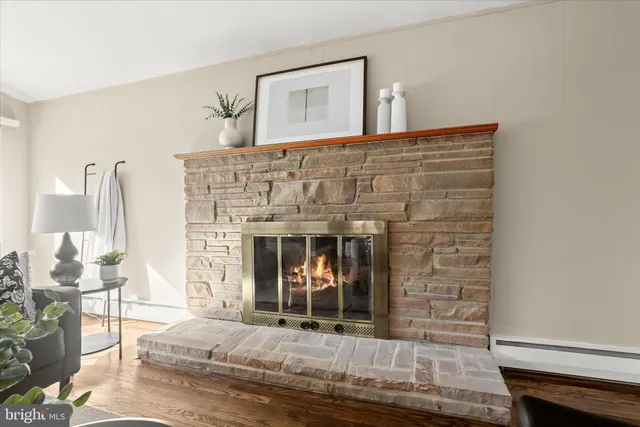 $700,000 | 16 Wilelinor Drive, Edgewater, MD 21037