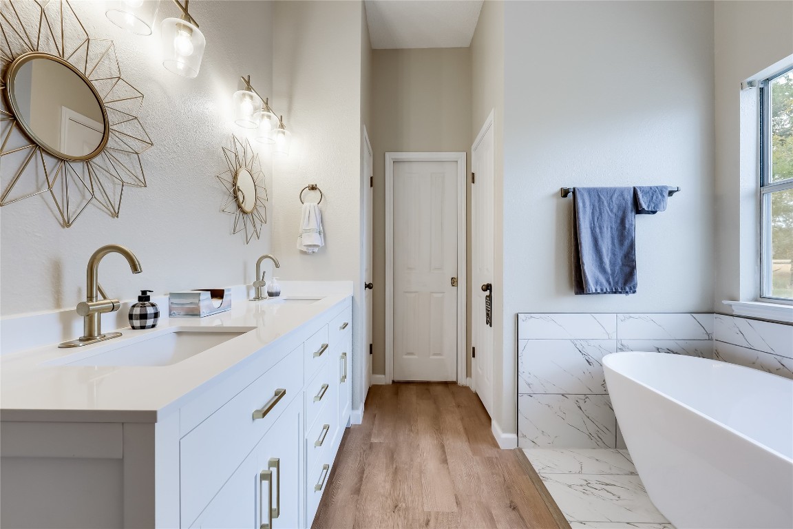 107 Patricia Road Georgetown, TX 78628 - Photo 12 of 34