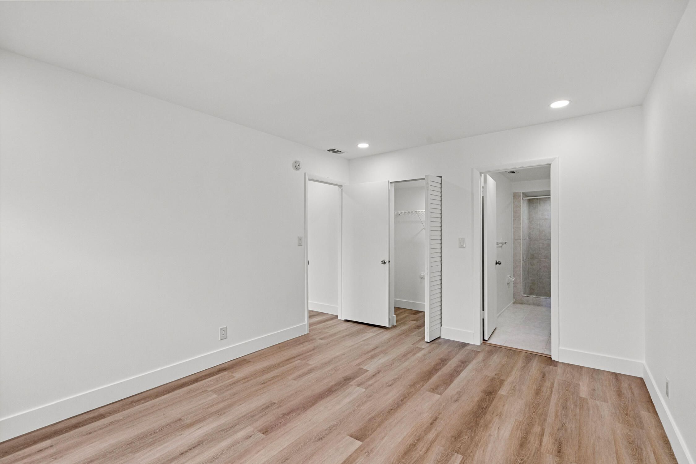 490 Northwest 20th Street, Unit 3060 Boca Raton, FL 33431 - Photo 15 of 21 DSC07989