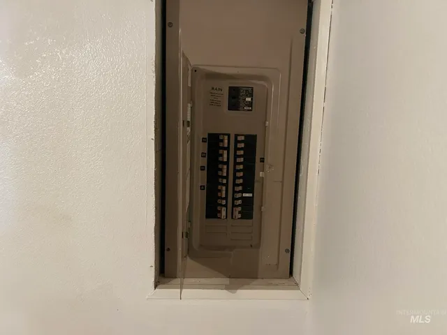 $399,900 | 3731 16th Street, Lewiston, ID 83501