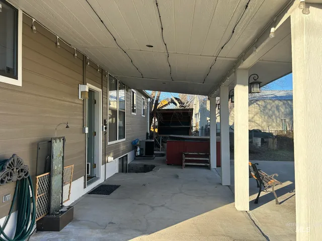 $399,900 | 3731 16th Street, Lewiston, ID 83501