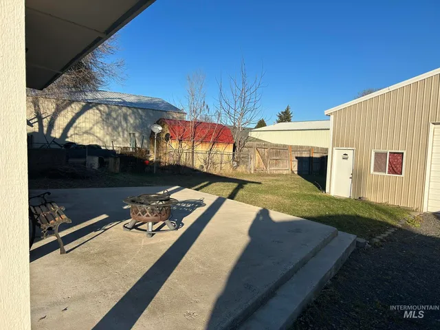 $399,900 | 3731 16th Street, Lewiston, ID 83501