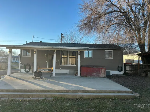 $399,900 | 3731 16th Street, Lewiston, ID 83501