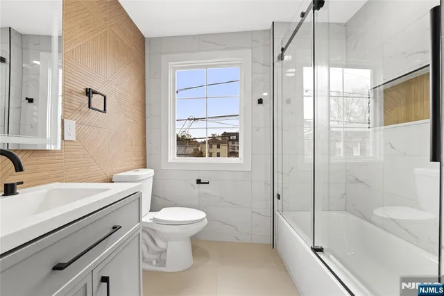 a view of a backyard of the house