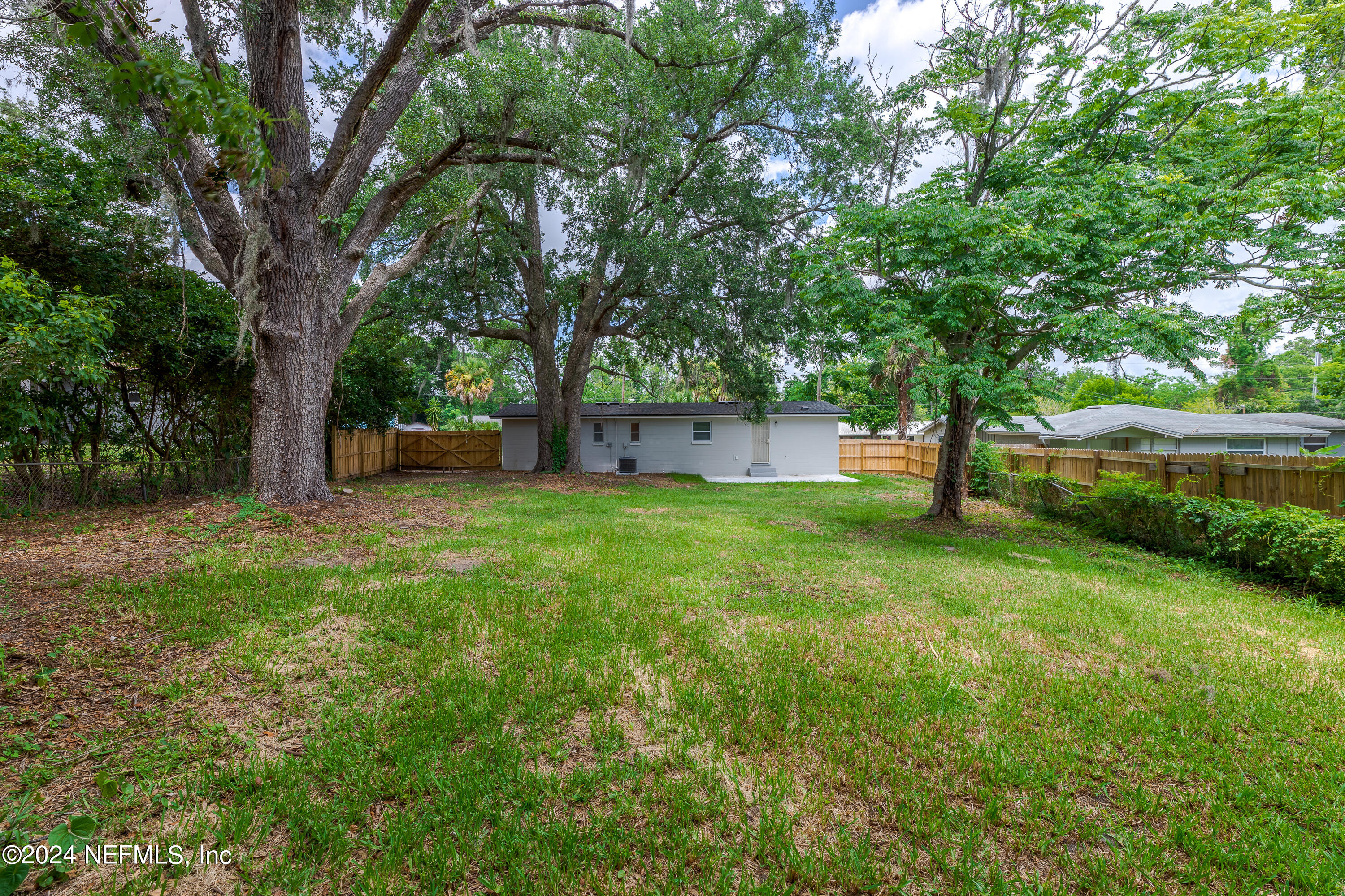 420 Sigsbee Road Orange Park, FL 32073 - Photo 24 of 27 420-8