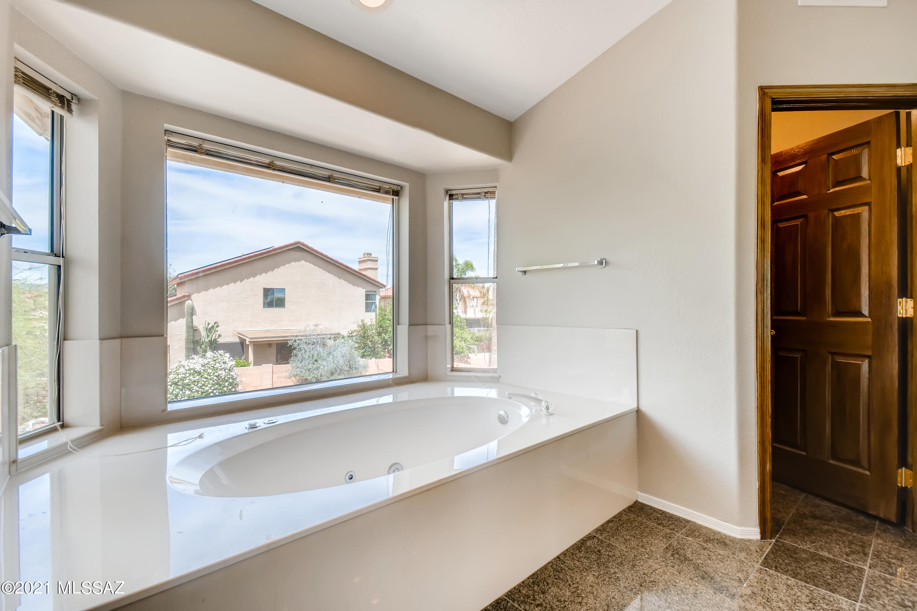 11450 Silver Pheasant Loop Oro Valley, AZ 85737 - Photo 19 of 32