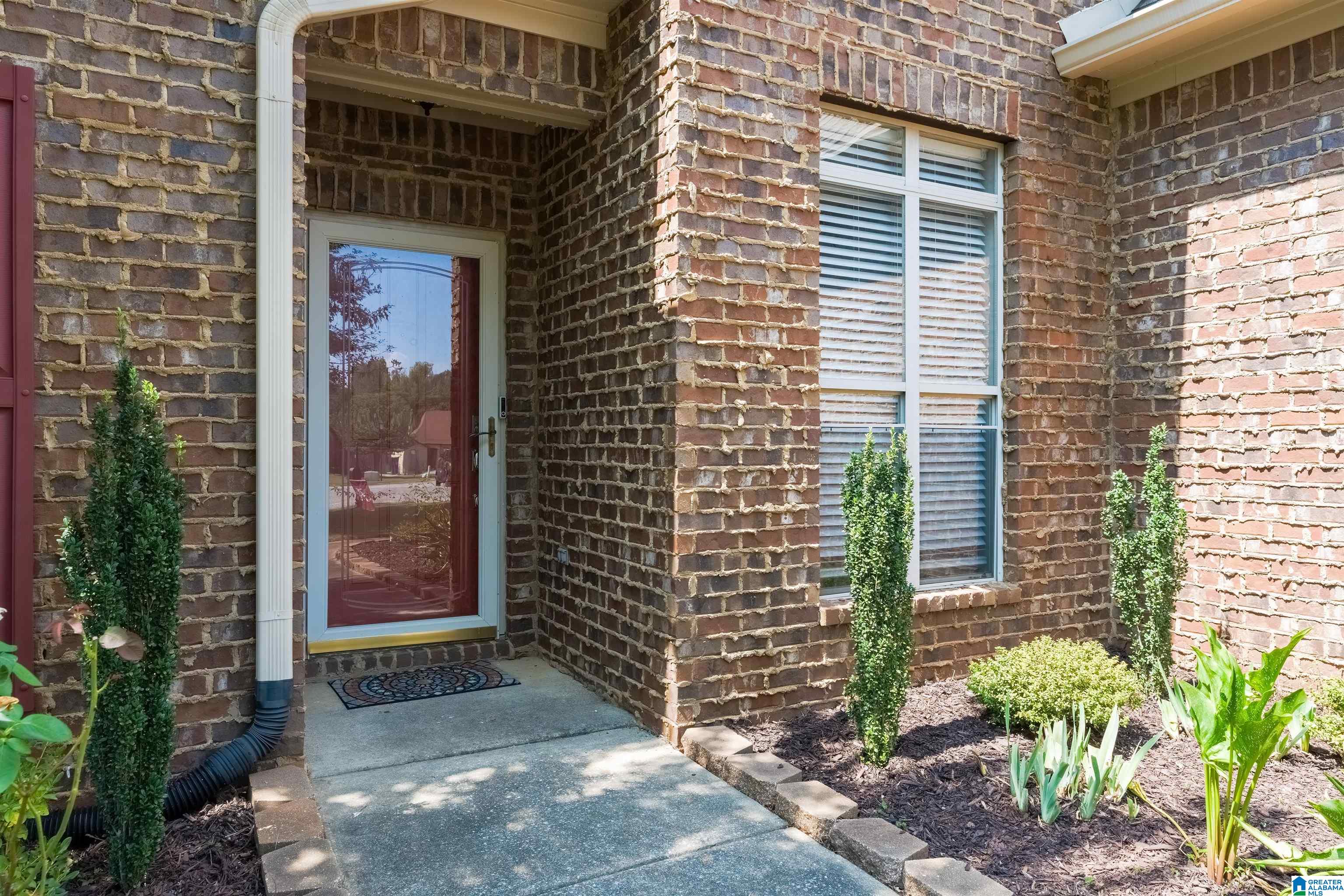 604 Barkley Circle Alabaster, AL 35007 - Photo 6 of 43