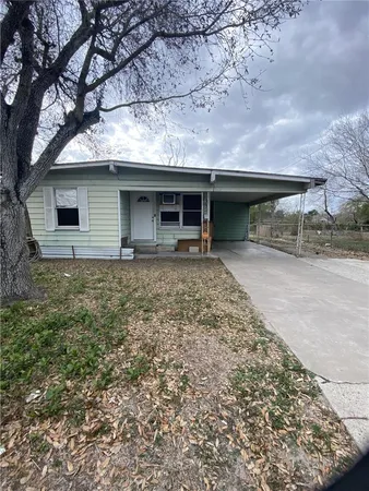 front view of house with a yard