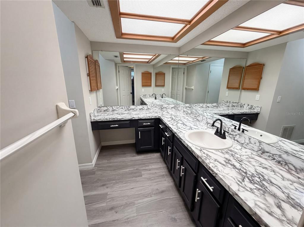 7650 Holiday Drive Spring Hill, FL 34606 - Photo 20 of 29