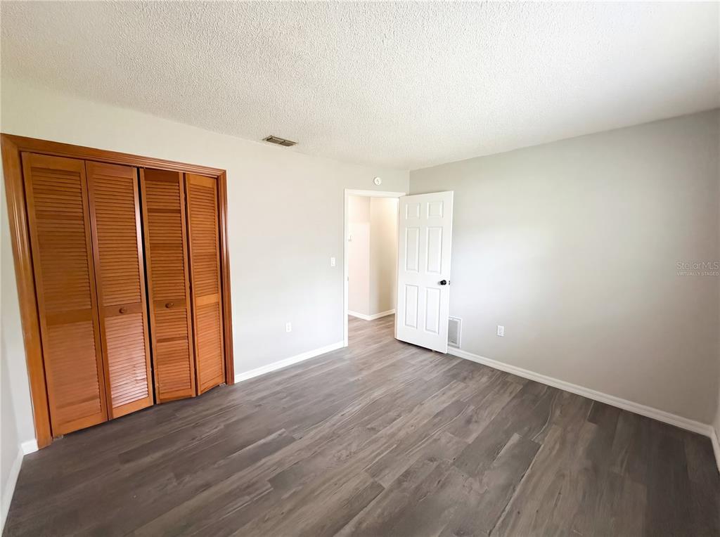 7650 Holiday Drive Spring Hill, FL 34606 - Photo 4 of 29