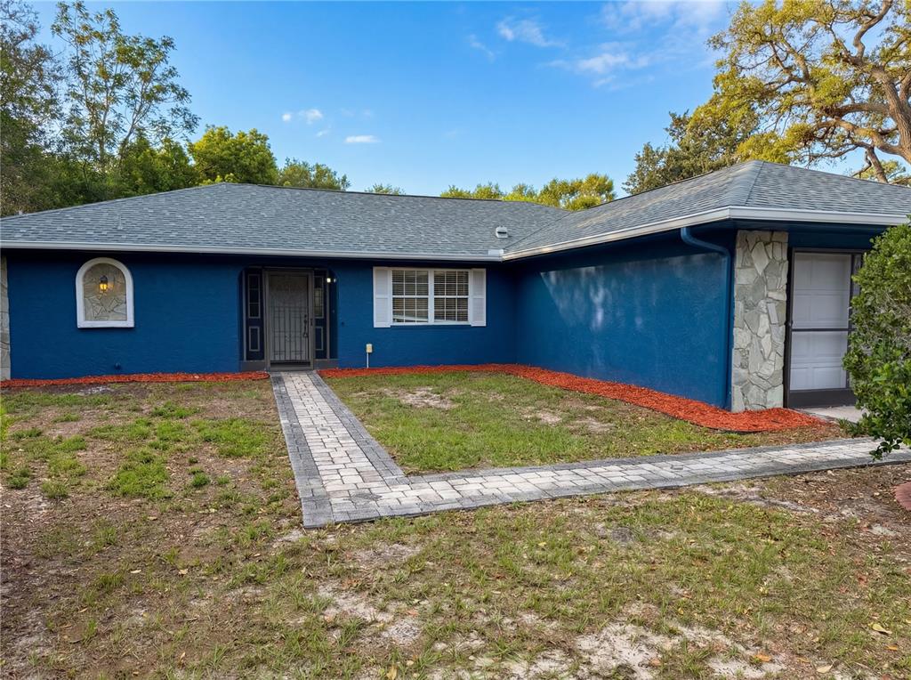 7650 Holiday Drive Spring Hill, FL 34606 - Photo 8 of 29