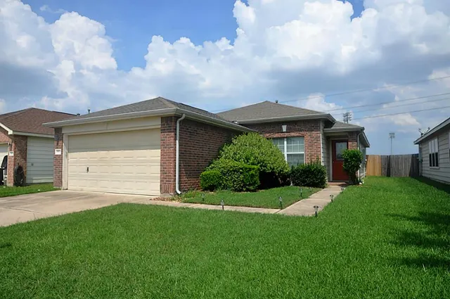 $237,800 | 7514 Appleberry Drive, Cypress, TX 77433