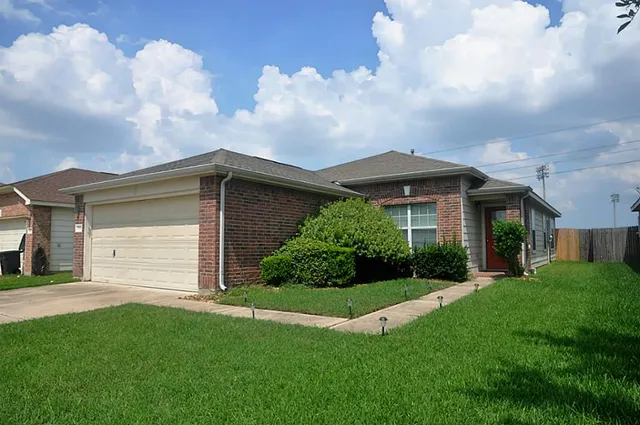 $237,800 | 7514 Appleberry Drive, Cypress, TX 77433