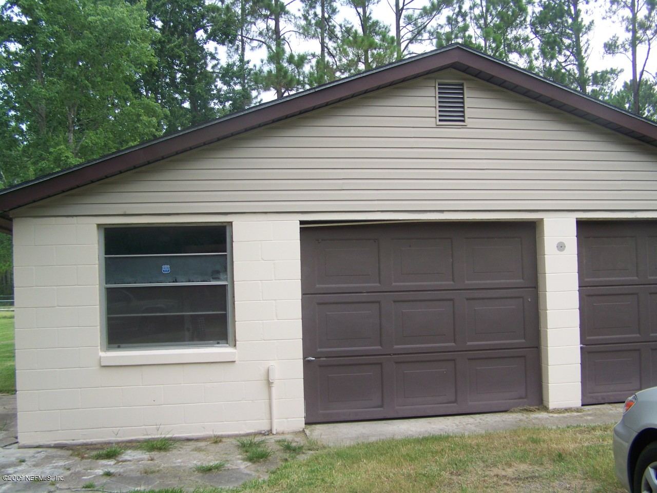 1131 Otis Road Jacksonville, FL 32220 - Photo 3 of 4 2 Car Garage