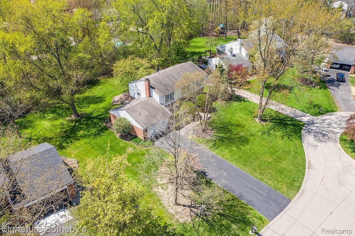 31445 Old Cannon Road Franklin, MI 48025 - Photo 42 of 42 38.jpg