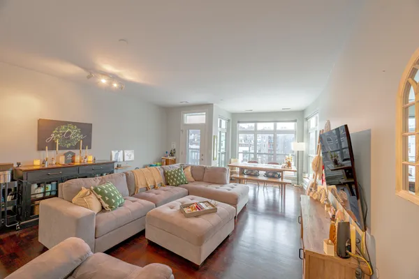 $345,000 | 1905 North Water Street, Unit 205, Milwaukee, WI 53202