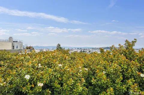 $2,800,000 | 176 Castro Street, San Francisco, CA 94117