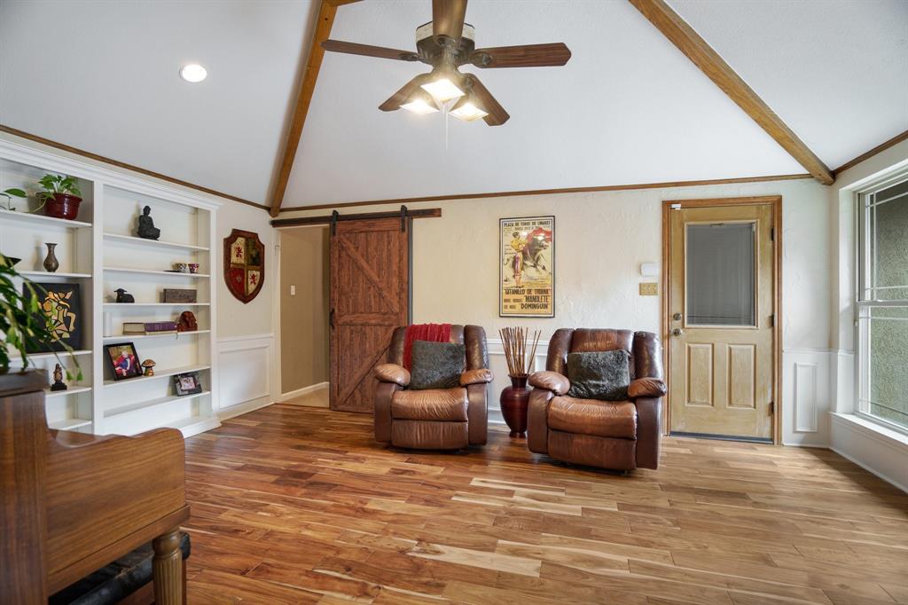6423 Redpine Road Dallas, TX 75248 - Photo 5 of 40
