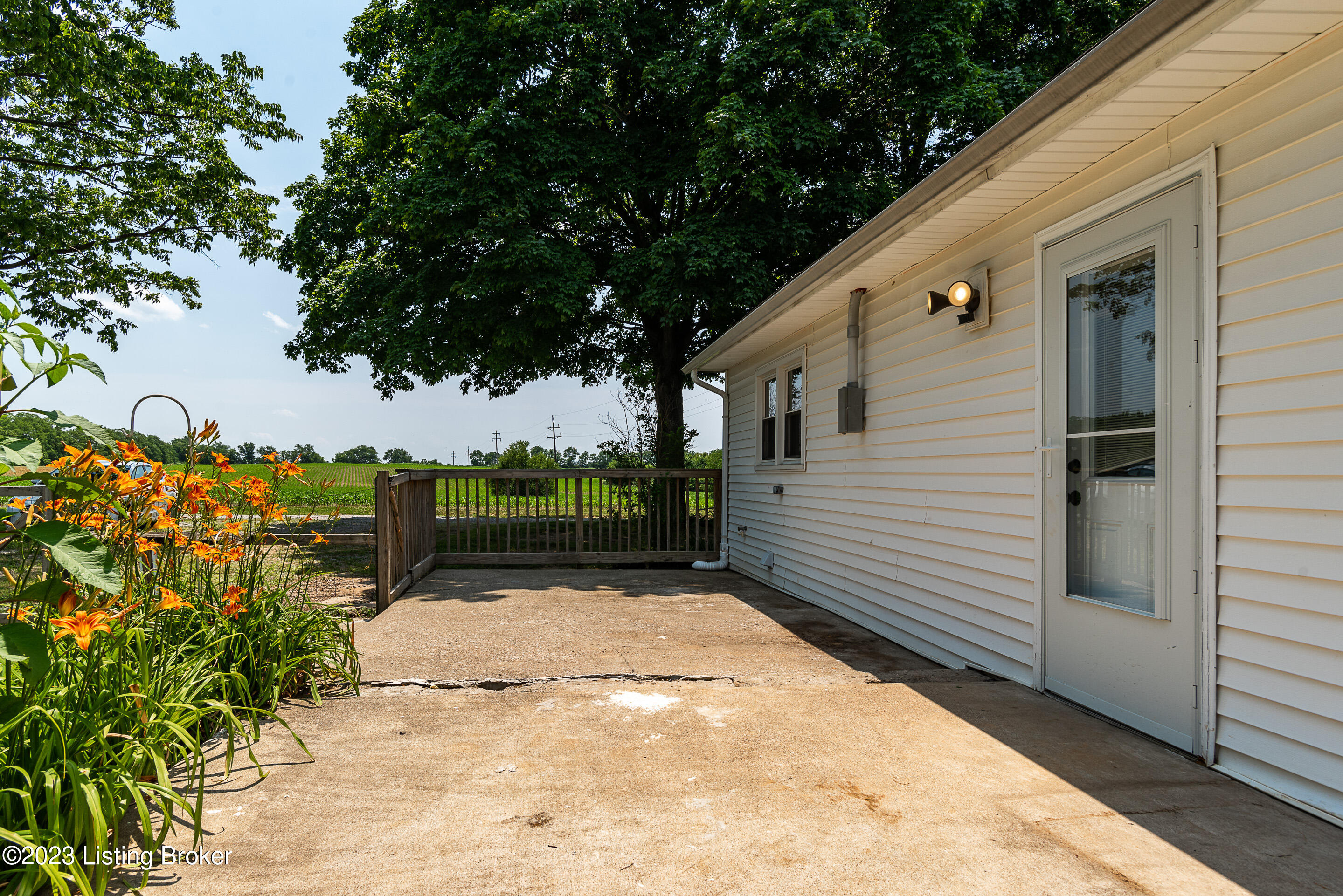 1400 Stapleton Road Bagdad, KY 40003 - Photo 28 of 34 DHI-31