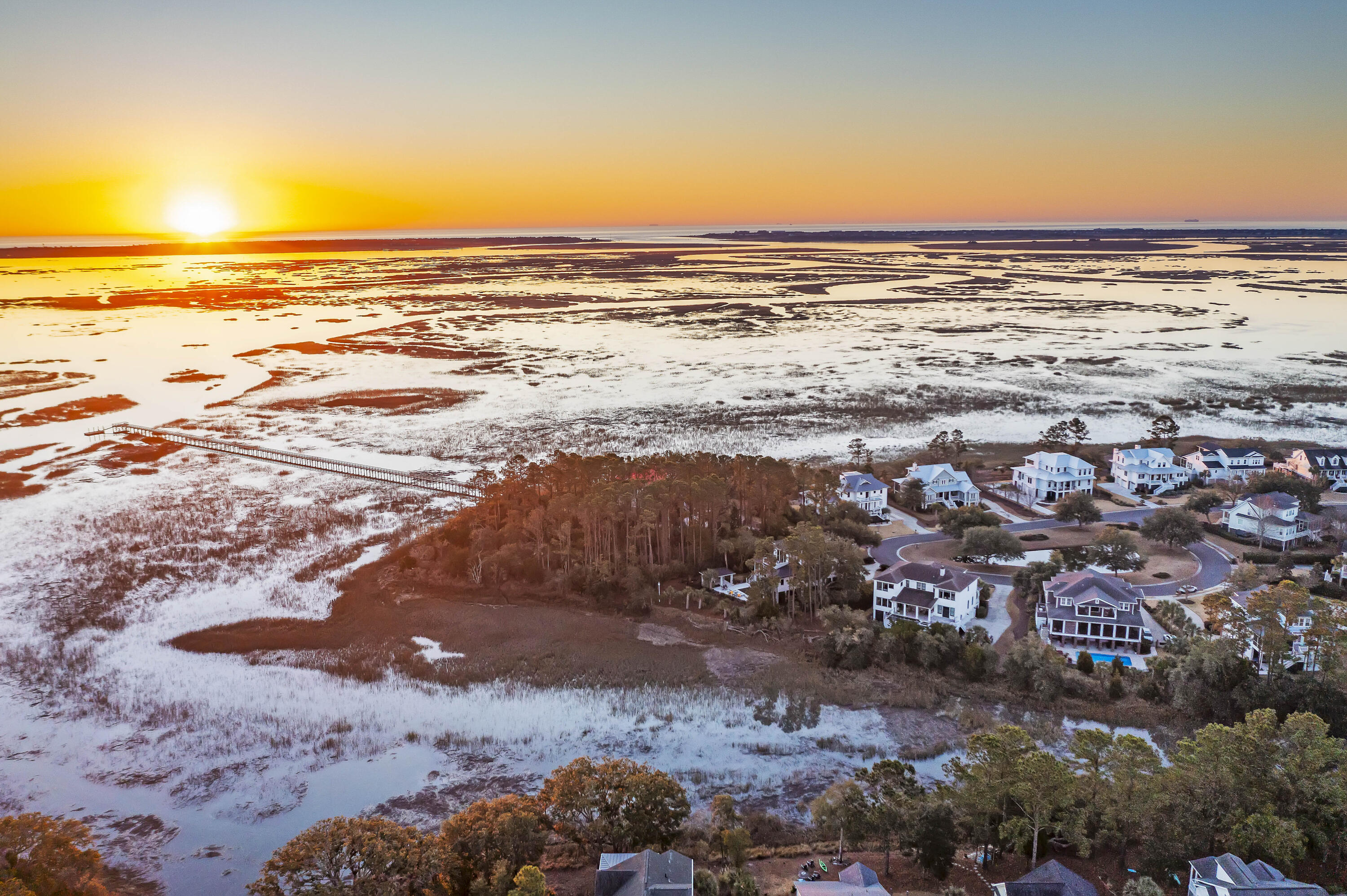 4875 Sound View Drive Mount Pleasant, SC 29466 - Photo 17 of 32 DJI_0857