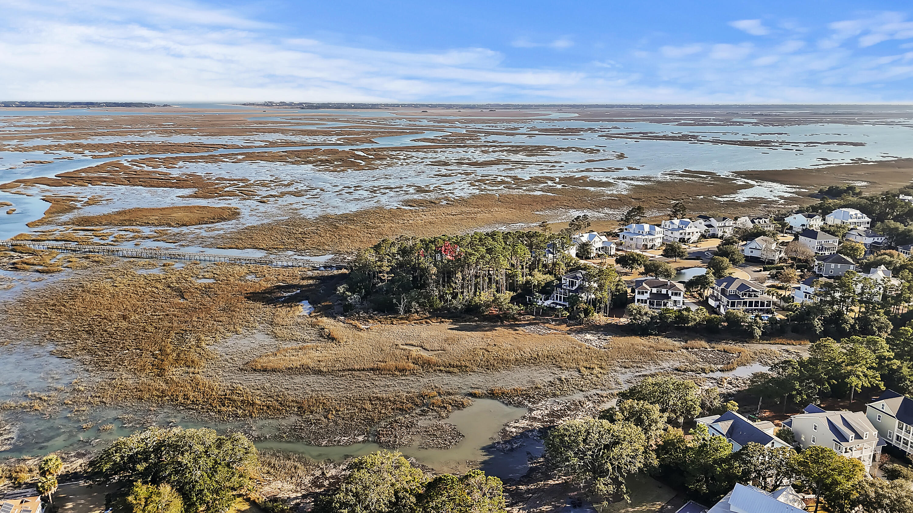 4875 Sound View Drive Mount Pleasant, SC 29466 - Photo 21 of 32 DJI_20250206160249_0135_D