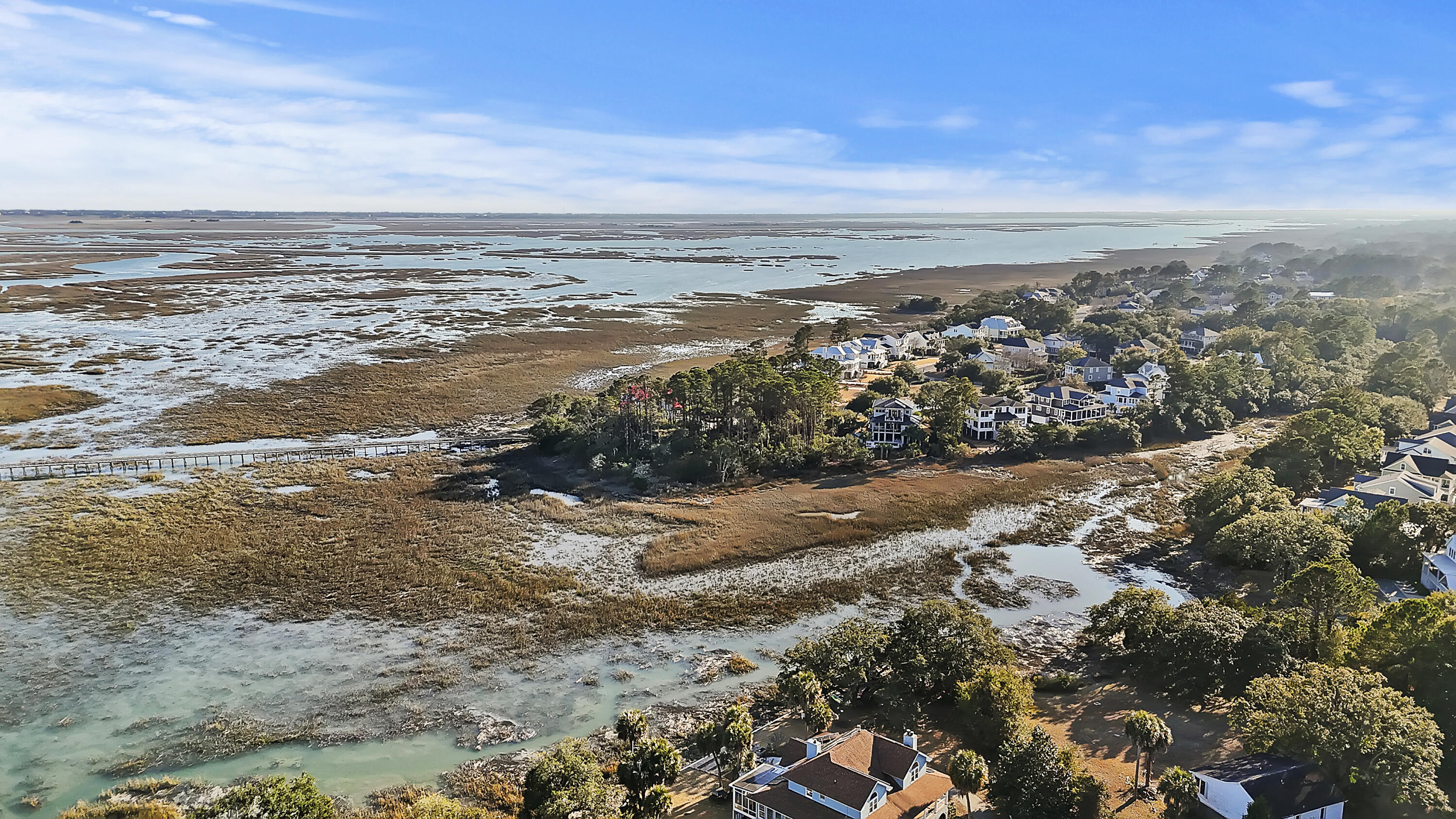 4875 Sound View Drive Mount Pleasant, SC 29466 - Photo 22 of 32 DJI_20250206160303_0138_D